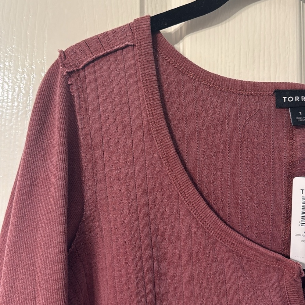 Torrid Long Sleeve fitted Henley - Picture 4 of 6